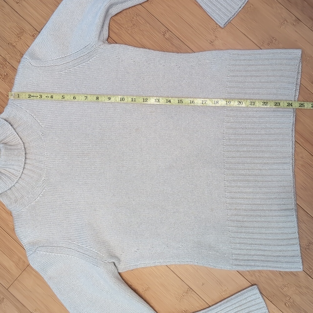 Agnona 100% Cashmere Beige Turtleneck Sweater Size 50 Large - Picture 6 of 8
